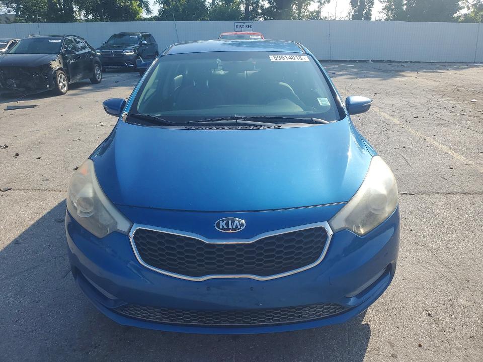 2014 Kia VIN KNAFX4A67E5205385 COPART salvage auction — HAIL, Mo - Certificate Of Title, sold $1,656 on 2026-07-10 (photo 5)