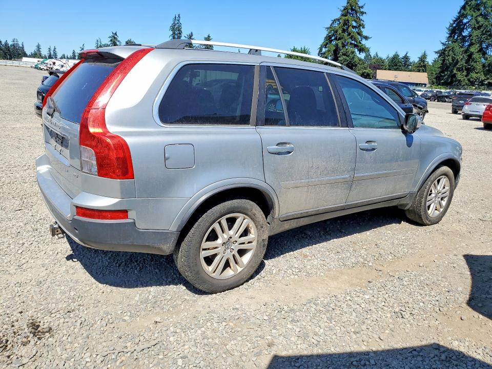 2011 Volvo Xc90 VIN YV4952CZ2B1578657 COPART salvage auction — NORMAL WEAR, WA - VEHICLE CERT OF OWNERSHIP-TITL, sold $525 on 2026-08-04 (photo 3)