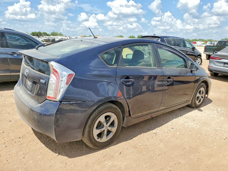 2015 Toyota Prius VIN JTDKN3DUXF1985810 COPART salvage auction — MINOR DENT/SCRATCHES, TX - CERTIFICATE OF TITLE (P), sold $650 on 2026-07-27 (photo 3)