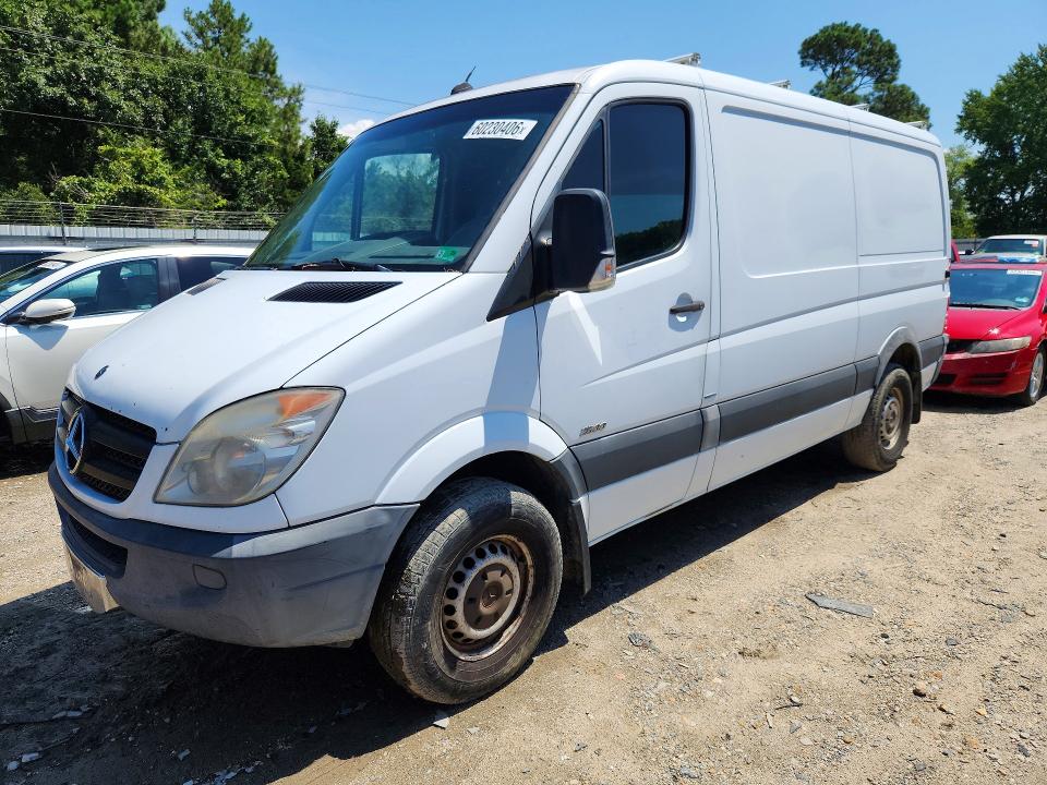 2012 Mercedes-benz Sprinter VIN WD3PE7CC7C5622286 COPART salvage auction — NORMAL WEAR, VA - CERTIFICATE OF TITLE, sold $100 on 2026-07-27 (photo 1)