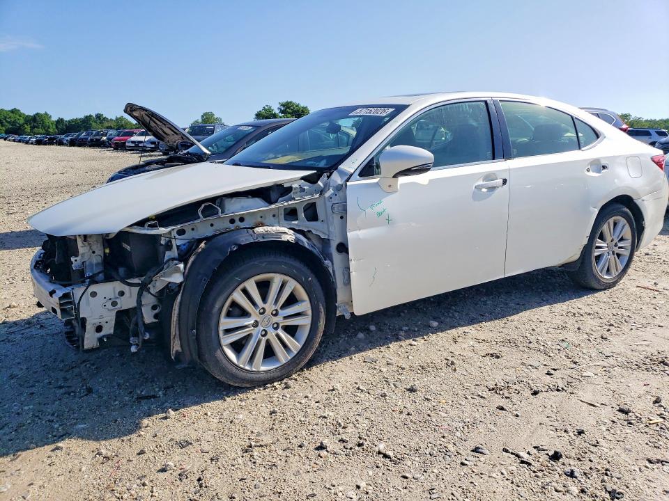 2014 Lexus VIN JTHBK1GG0E2112142 COPART salvage auction — FRONT END, Ma - Cert Of Title-Reconstrctd Coll, sold $3,900 on 2026-07-22 (photo 1)