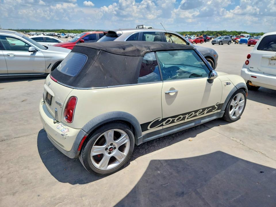 2007 Mini Cooper VIN WMWRH33567TL94554 COPART salvage auction — SIDE, TX - CERT OF TITLE-REBUILT SALVAGE, sold $475 on 2026-07-20 (photo 3)