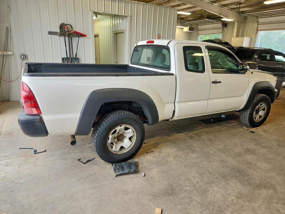 2015 Toyota Tacoma VIN 5TFUX4EN7FX035529 COPART salvage auction — FRONT END, Mn - Cert Of Title-Salvage, sold $1,750 on 2026-07-23 (photo 3)