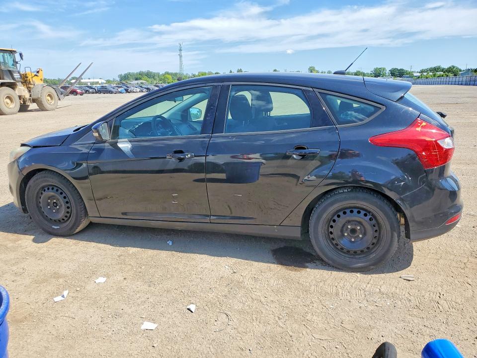 2014 Ford Focus VIN 1FADP3K26EL290785 COPART salvage auction — UNDERCARRIAGE, On - Permit Salvage, sold $250 on 2026-07-28 (photo 2)