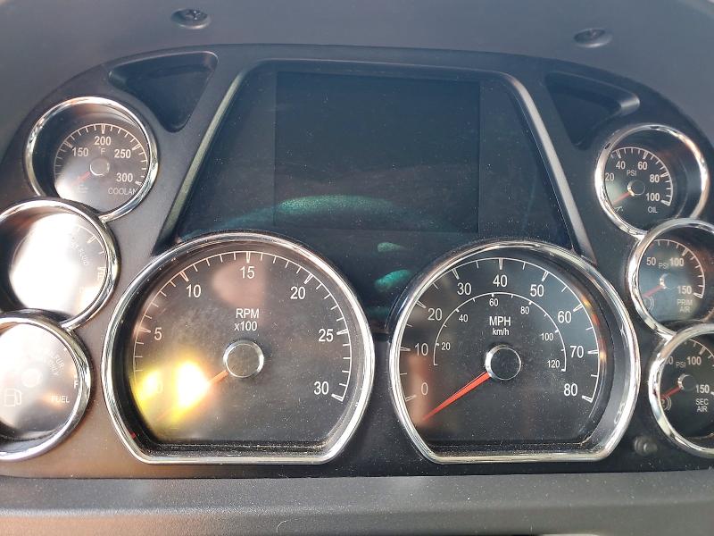 2019 Peterbilt 579 VIN 1XPBD49X4KD231644 COPART salvage auction — FRONT END, MO - SALVAGE CERTIFICATE OF TITLE, sold $13,500 on 2026-08-13 (photo 8)
