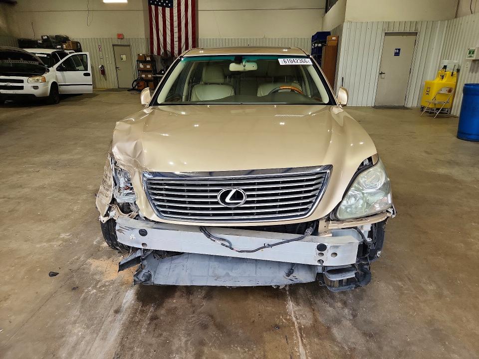 2004 Lexus Ls 430 VIN JTHBN36F640171914 COPART salvage auction — FRONT END, TX - SALVAGE VEHICLE TITLE (P), sold $1,650 on 2026-07-27 (photo 5)