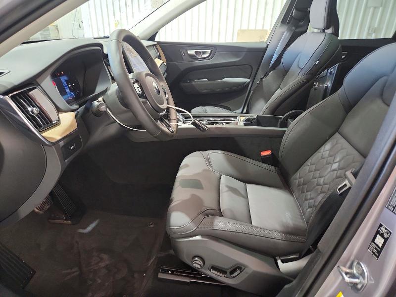 2026 Volvo Xc60 VIN YV4M12RC8T1493817 COPART salvage auction — REAR END, IL - CERTIFICATE OF TITLE, sold $32,500 on 2026-08-17 (photo 7)