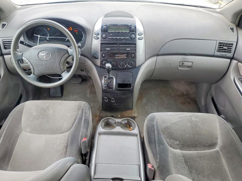 2006 Toyota Sienna VIN 5TDZA23C66S577059 COPART salvage auction — FRONT END, CA - SALVAGE CERTIFICATE, sold $90 on 2026-07-28 (photo 8)