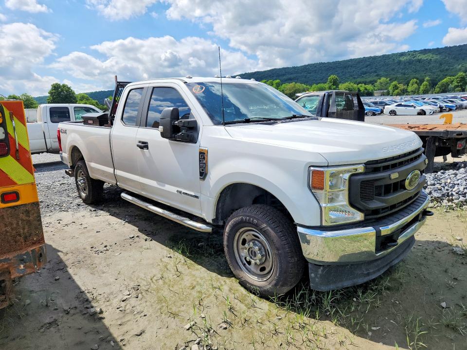 2022 Ford F-350 super duty VIN 1FT8X3BT0NEC26878 COPART salvage auction — MINOR DENT/SCRATCHES, PA - CERT OF TITLE, sold $9,700 on 2026-07-28 (photo 4)