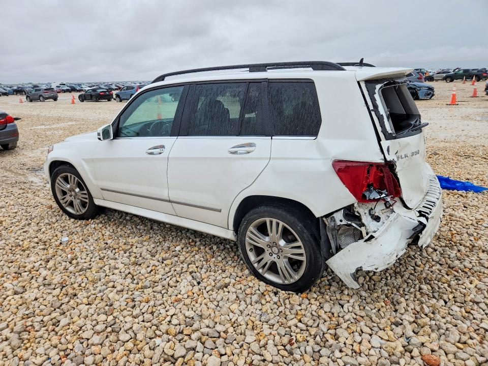 2015 Mercedes-benz E-klasse VIN WDCGG5HB7FG426386 COPART salvage auction — FRONT END, Tx - Salvage Vehicle Title, sold $1,750 on 2026-08-13 (photo 2)