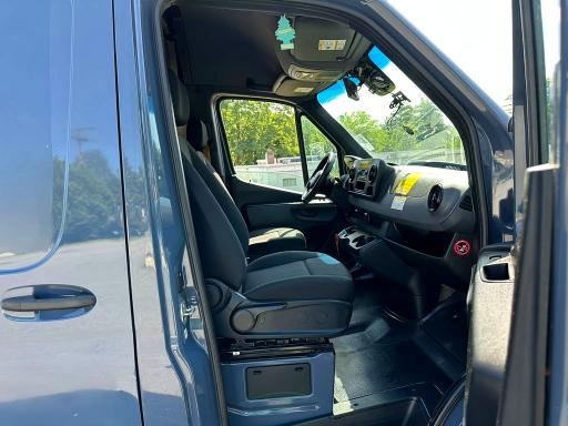 2021 Mercedes-benz Sprinter VIN W1Y40CHY3MT070721 COPART salvage auction — MECHANICAL, Ny - Certificate Of Title, sold $19,500 on 2026-07-29 (photo 8)