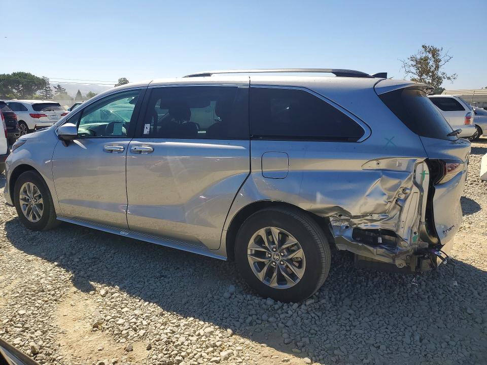 2025 Toyota Sienna VIN 5TDJSKFC7SS182100 COPART salvage auction — REAR END, Ca - Salvage Certificate, sold $300 on 2026-07-30 (photo 2)