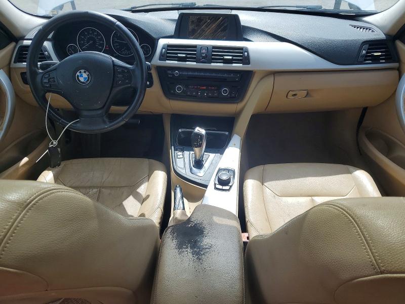 2013 BMW 3er VIN WBA3C1C50DF442701 COPART salvage auction — MINOR DENT/SCRATCHES, FL - CERT OF TITLE SLVG REBUILDABLE, sold $650 on 2026-07-27 (photo 8)