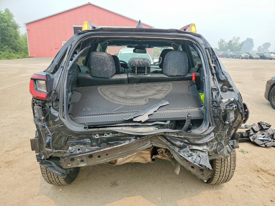 2024 Subaru Xv VIN 4S4GUHU63R3743260 COPART salvage auction — REAR END, On - Permit Salvage, sold $8,000 on 2026-08-25 (photo 6)