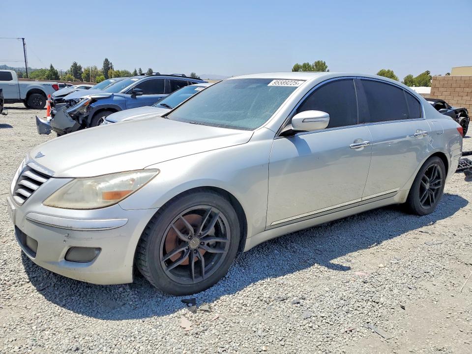 2011 Hyundai Genesis VIN KMHGC4DF9BU127400 COPART salvage auction — MINOR DENT/SCRATCHES, Ca - Dis/Dlr/Exp Only Clean Title, sold $300 on 2026-07-29 (photo 1)
