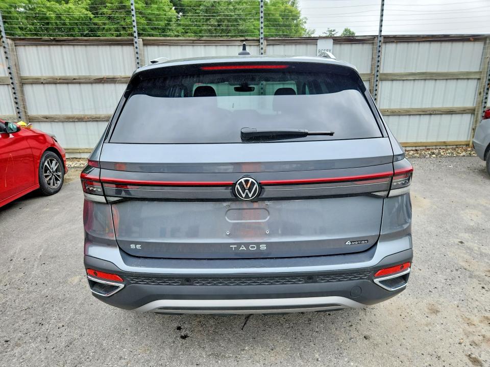 2026 Volkswagen Taos VIN 3VVUC7B26TM035323 COPART salvage auction — ROOF, LA - CERTIFICATE OF TITLE, sold $13,400 on 2026-07-20 (photo 6)