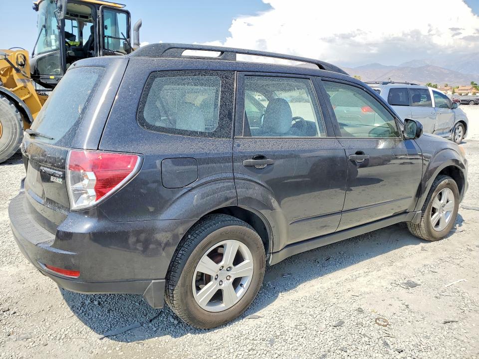 2013 Subaru Forester VIN JF2SHABCXDH421165 COPART salvage auction — MECHANICAL, Ca - Dis/Dlr/Exp Only Clean Title, sold $300 on 2026-07-29 (photo 3)