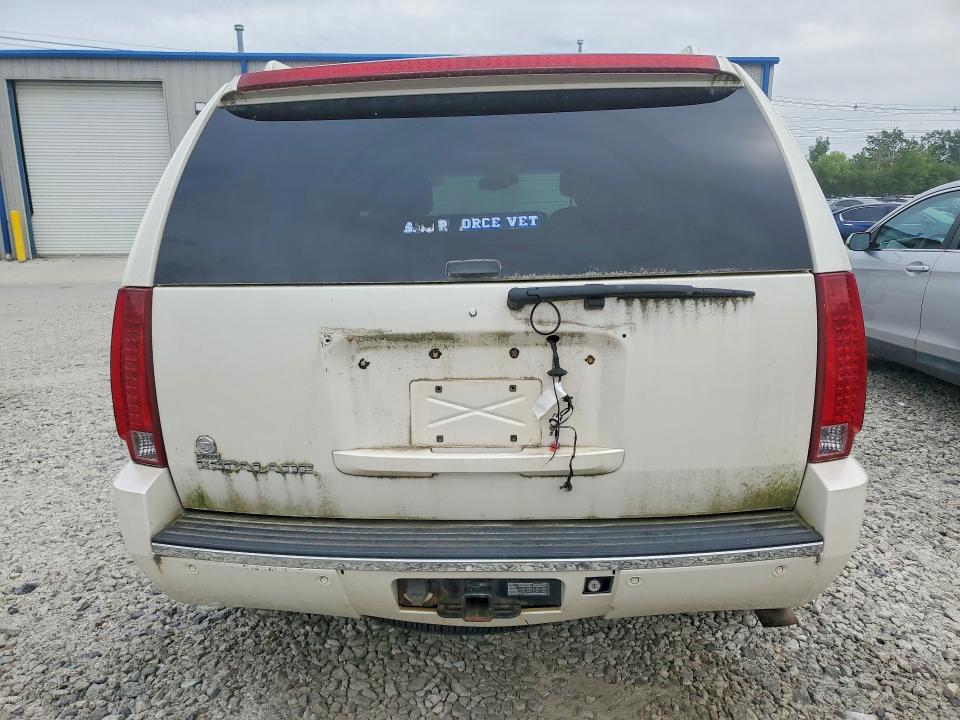 2007 Cadillac Escalade VIN 1GYFK63827R183796 COPART salvage auction — MECHANICAL, MA - CERTIFICATE OF TITLE, sold $375 on 2026-07-16 (photo 6)