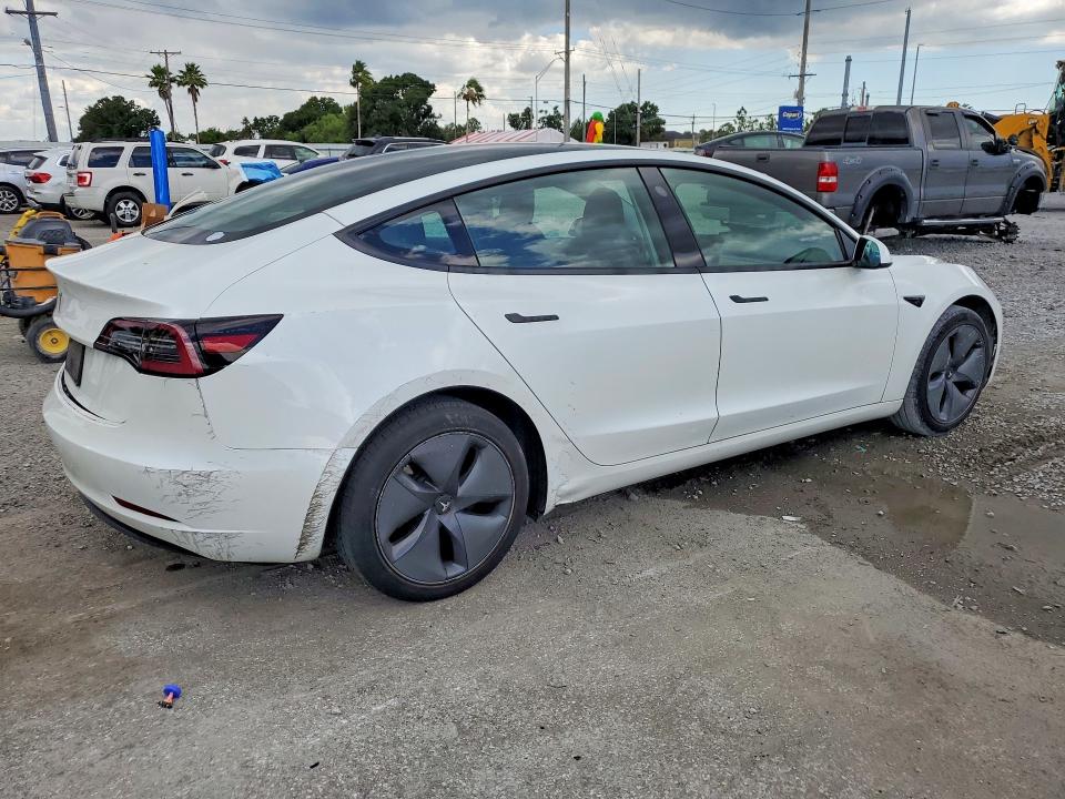 2023 Tesla VIN 5YJ3E1EAXPF385844 COPART salvage auction — REAR END, Fl - Cert Of Title Slvg Rebuildable, sold $10,500 on 2026-07-31 (photo 3)