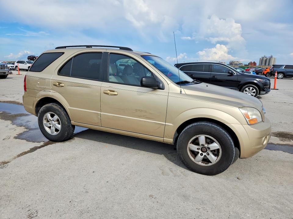 2009 Kia Sorento VIN KNDJD735495895582 COPART salvage auction — SIDE, La - Cert Of Title-Salvage, sold $225 on 2026-07-22 (photo 4)