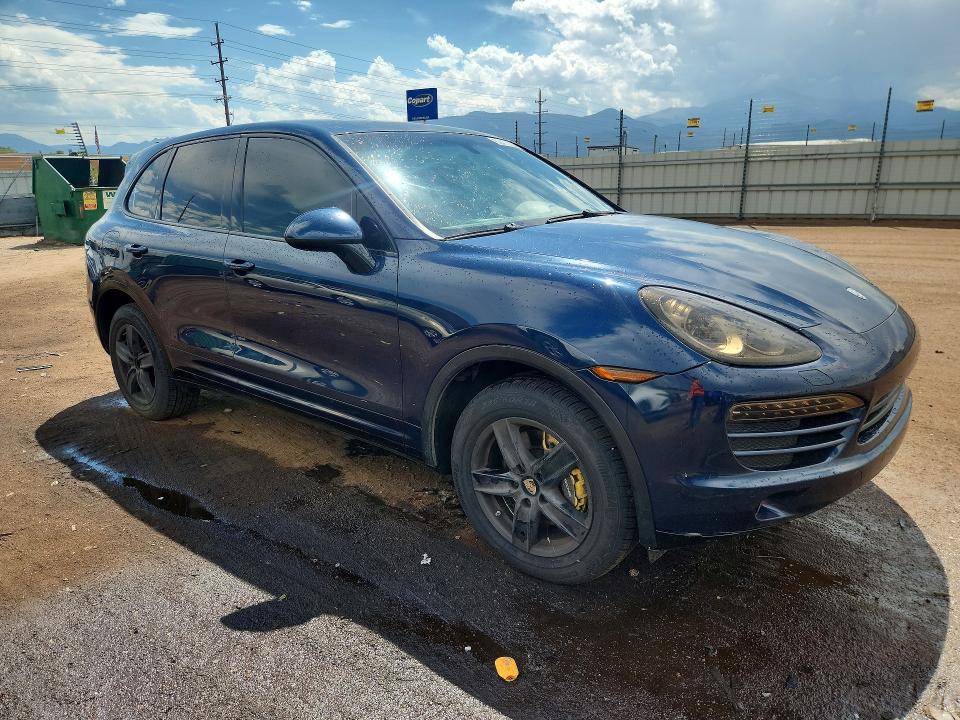 2011 Porsche Cayenne VIN WP1AA2A24BLA09460 COPART salvage auction — MECHANICAL, Co - Dis/Dlr/Exp Only Clean Title, sold $275 on 2026-07-27 (photo 4)
