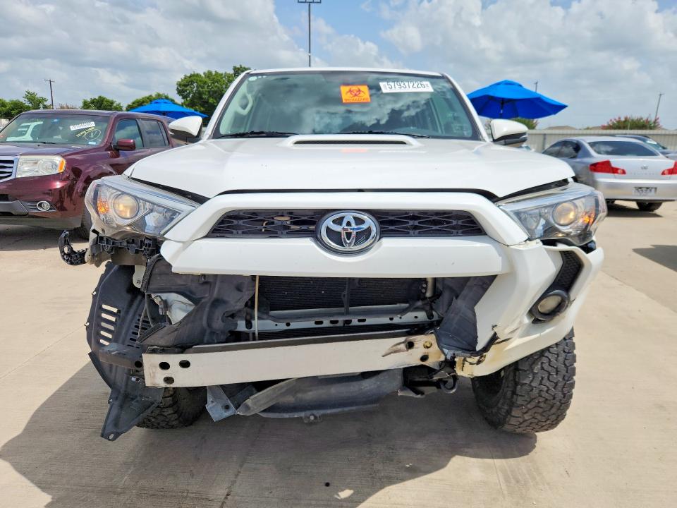 2016 Toyota 4runner VIN JTEBU5JR1G5385262 COPART salvage auction — FRONT END, TX - SALVAGE VEHICLE TITLE (P), sold $7,600 on 2026-07-23 (photo 5)