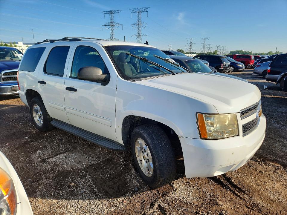 2009 Chevrolet Tahoe VIN 1GNFC13C69R276048 COPART salvage auction — MINOR DENT/SCRATCHES, IL - CERT OF TITLE-REBUILT, sold $625 on 2026-07-09 (photo 4)