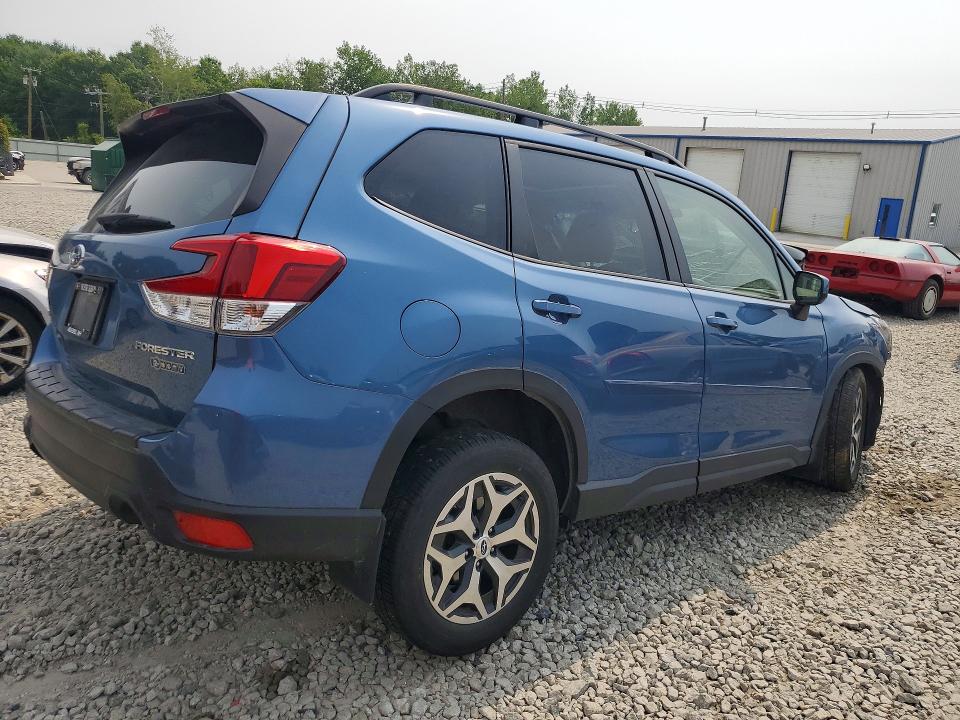 2023 Subaru Forester VIN JF2SKAEC4PH457919 COPART salvage auction — FRONT END, Ma - Cert Of Title-Salvage, sold $100 on 2026-07-24 (photo 3)