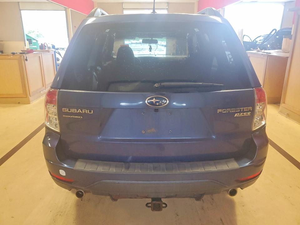 2012 Subaru Forester VIN JF2SHADCXCH401977 COPART salvage auction — STRIPPED, Ct - Cert Of Title-Salvage, sold $425 on 2026-07-09 (photo 6)