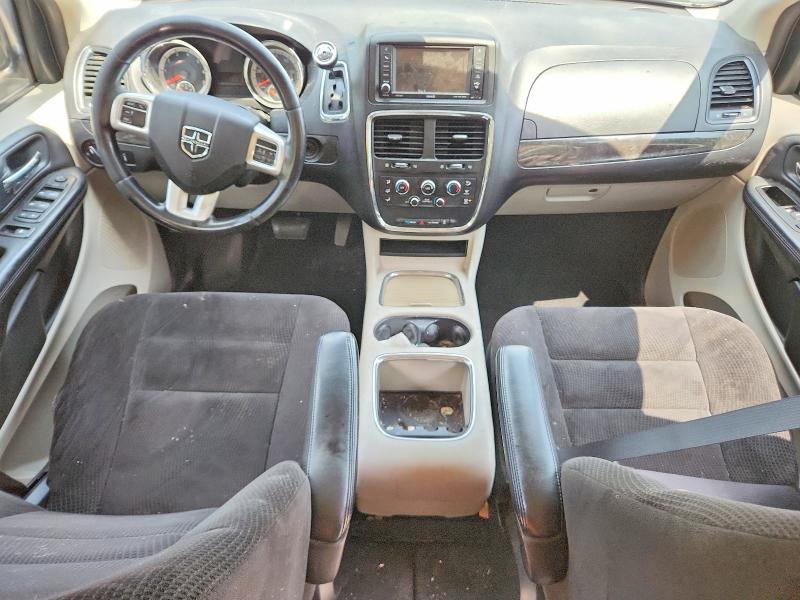 2014 Dodge Caravan VIN 2C4RDGCG0ER473696 COPART salvage auction — MINOR DENT/SCRATCHES, MD - CERT OF SALVAGE > 75% DAMAGE, sold $425 on 2026-07-31 (photo 8)