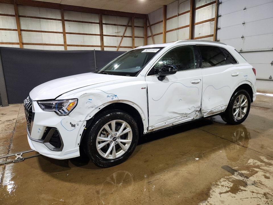 2025 Audi Q3 VIN WA1DECF3XS1011732 — COPART salvage auction photo