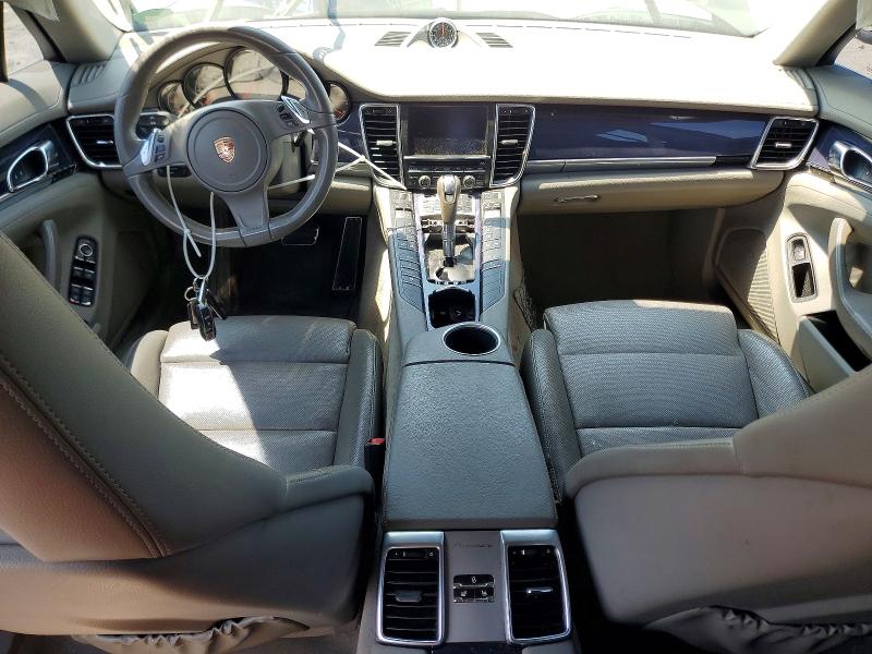 2013 Porsche Panamera VIN WP0AD2A73DL045194 COPART salvage auction — MINOR DENT/SCRATCHES, Salvage Title, sold $5,800 on 2026-08-04 (photo 8)