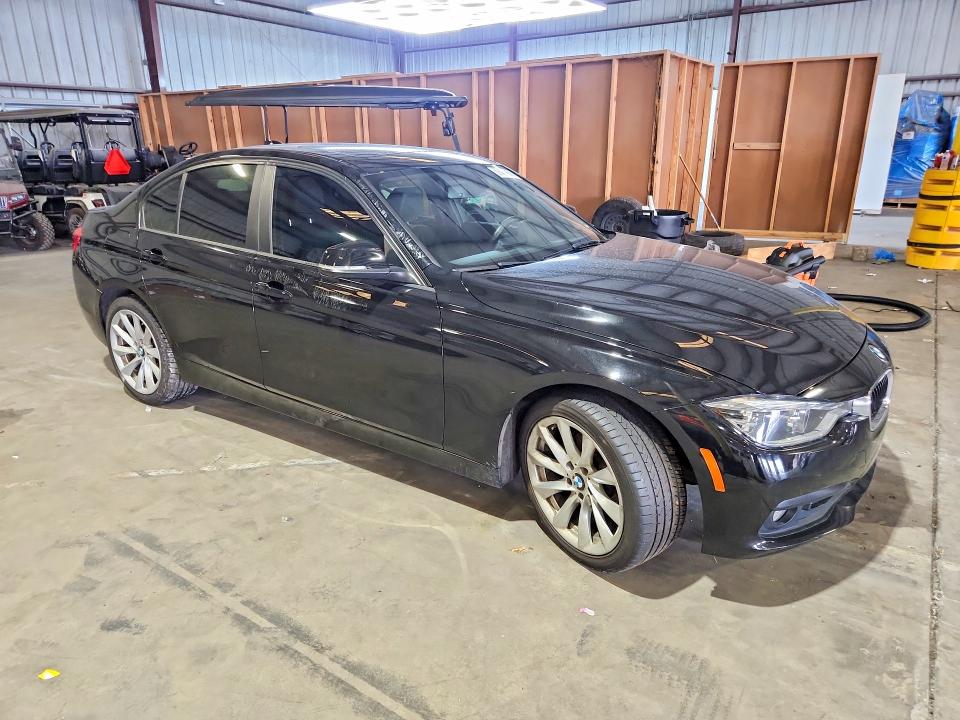 2018 BMW 3er VIN WBA8E5G54JNV03194 COPART salvage auction — FRONT END, Fl - Cert Of Title Slvg Rebuildable, sold $2,400 on 2026-08-05 (photo 4)