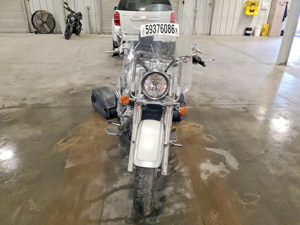2007 Suzuki Vl 800 volusia VIN JS1VS55A372109236 COPART salvage auction — FRONT END, Mn - Cert Of Title-Prior Salvage, sold $125 on 2026-07-30 (photo 2)