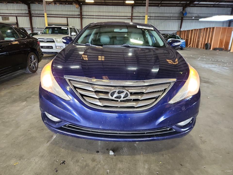 2013 Hyundai Sonata VIN 5NPEC4AB2DH650641 COPART salvage auction — NORMAL WEAR, FL - CERTIFICATE OF TITLE, sold $700 on 2026-07-27 (photo 5)