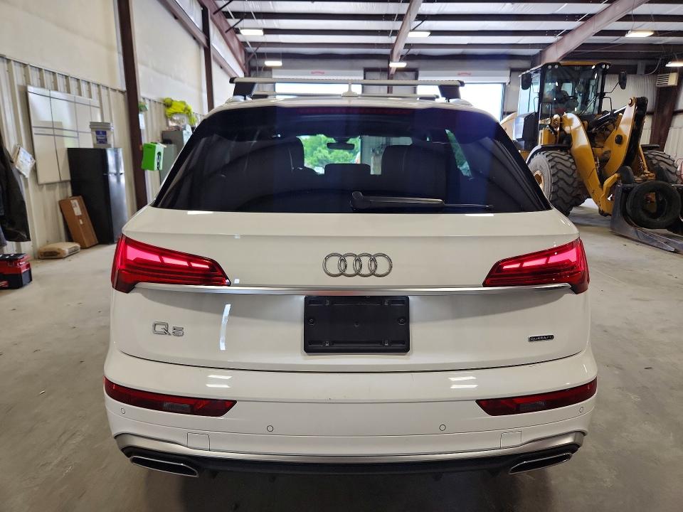 2024 Audi Q5 VIN WA1EAAFY2R2083559 COPART salvage auction — REAR END, TX - CERTIFICATE OF TITLE, sold $17,600 on 2026-07-20 (photo 6)