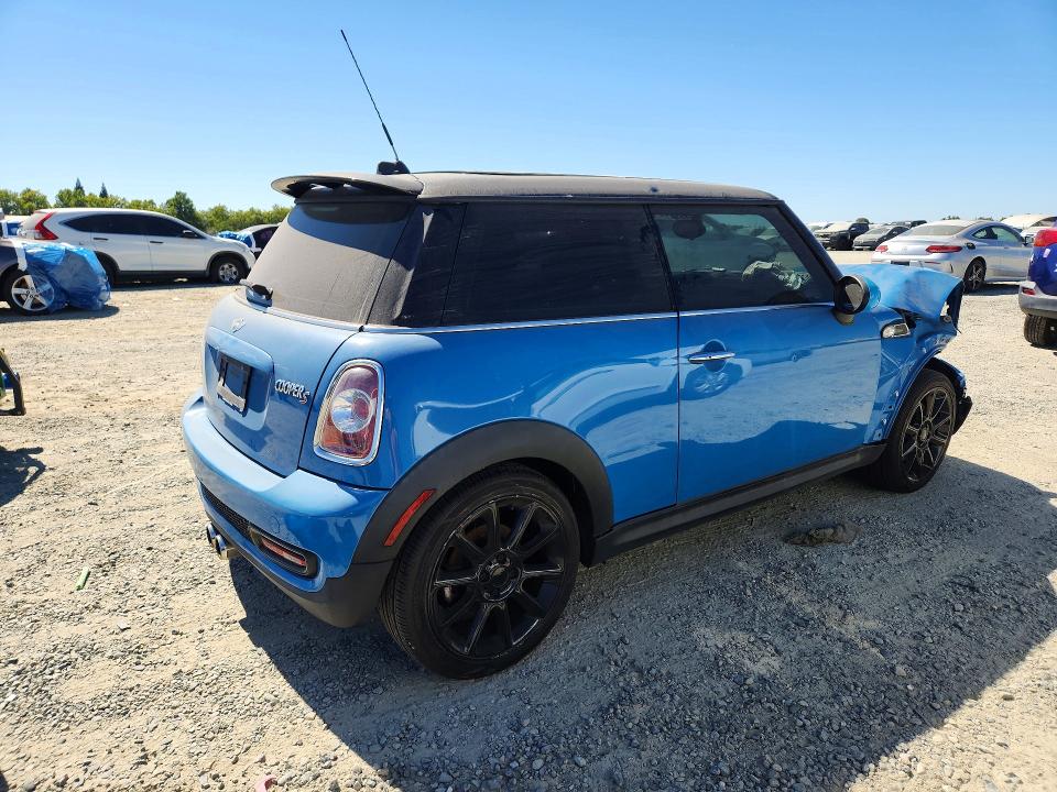 2013 Mini Cooper VIN WMWSV3C55DT389089 COPART salvage auction — FRONT END, Ca - Salvage Certificate (P), sold $400 on 2026-07-16 (photo 3)