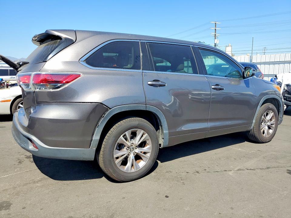 2016 Toyota Highlander VIN 5TDZKRFH8GS121921 COPART salvage auction — REAR END, Ca - Salvage Certificate, sold $4,250 on 2026-07-29 (photo 3)