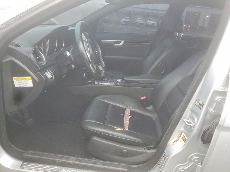 2013 Mercedes-benz C-klasse VIN WDDGF8AB2DR256563 COPART salvage auction — MECHANICAL, Nc - Dealer Only Clean Title, sold $225 on 2026-08-03 (photo 7)
