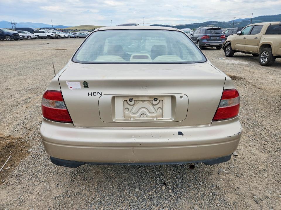 1994 Honda Accord VIN JHMCD5530RC046231 COPART salvage auction — MINOR DENT/SCRATCHES, MT - CERTIFICATE OF TITLE, sold $250 on 2026-07-21 (photo 6)
