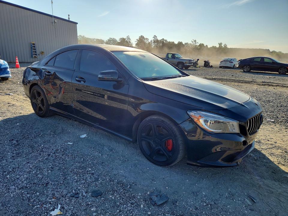 2014 Mercedes-benz Cla-klasse VIN WDDSJ4EB8EN054542 COPART salvage auction — SIDE, Sc - Cert Of Title-Salvage, sold $2,200 on 2026-08-05 (photo 4)