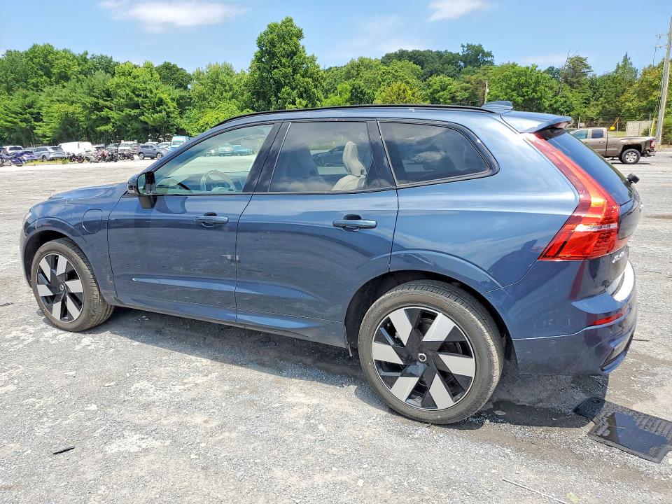 2025 Volvo Xc60 VIN YV4H60RC8S1018013 COPART salvage auction — ROOF, Pa - Certificate Of Salvage, sold $7,500 on 2026-07-23 (photo 2)
