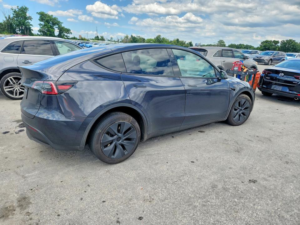 2024 Tesla Model y VIN 7SAYGDED5RF161043 COPART salvage auction — UNDERCARRIAGE, Fl - Certificate Of Title, sold $9,700 on 2026-07-21 (photo 3)