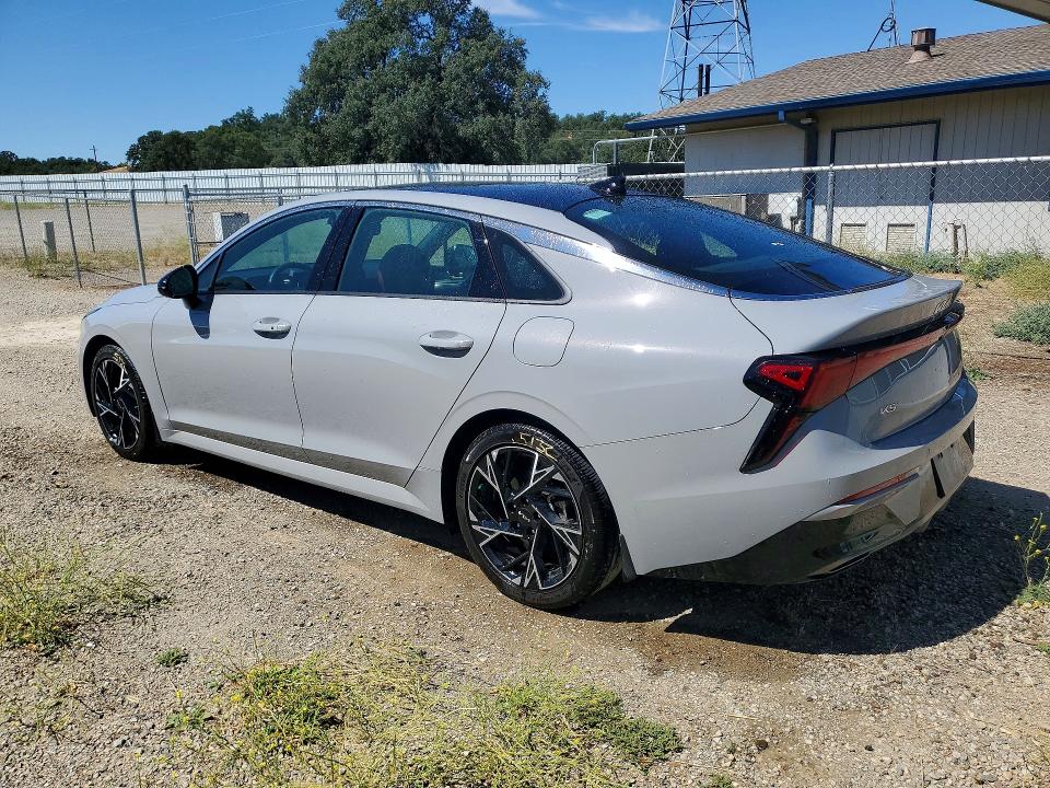 2025 Kia K5 VIN KNAG64J71S5378850 COPART salvage auction — MINOR DENT/SCRATCHES, Ca - Certificate Of Title (P), sold $22,500 on 2026-07-28 (photo 2)