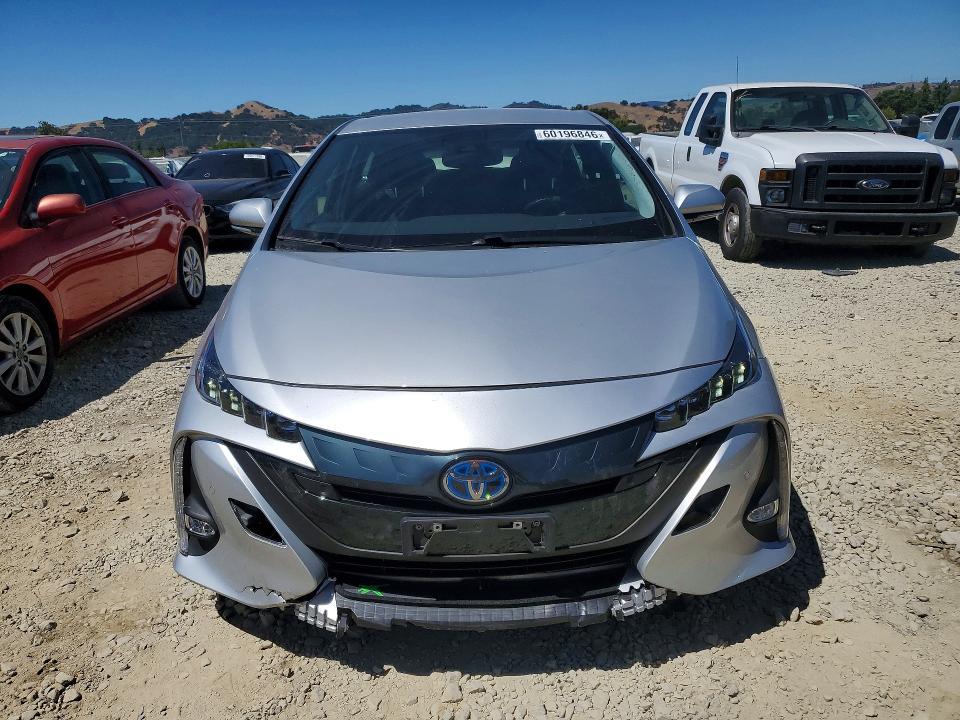 2017 Toyota Prius VIN JTDKARFP2H3015088 COPART salvage auction — FRONT END, Ca - Salvage Certificate, sold $7,700 on 2026-07-21 (photo 5)