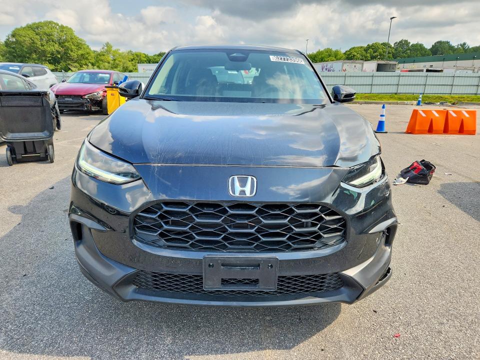 2025 Honda Hr-v VIN 3CZRZ2H33SM777760 COPART salvage auction — FRONT END, MA - CERTIFICATE OF TITLE, sold $14,500 on 2026-08-24 (photo 5)