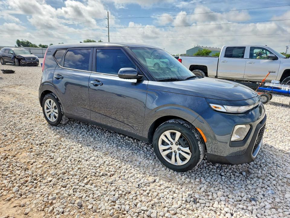 2021 Kia Soul VIN KNDJ23AU2M7750739 COPART salvage auction — REAR END, Tx - Salvage Vehicle Title, sold $70 on 2026-07-30 (photo 4)