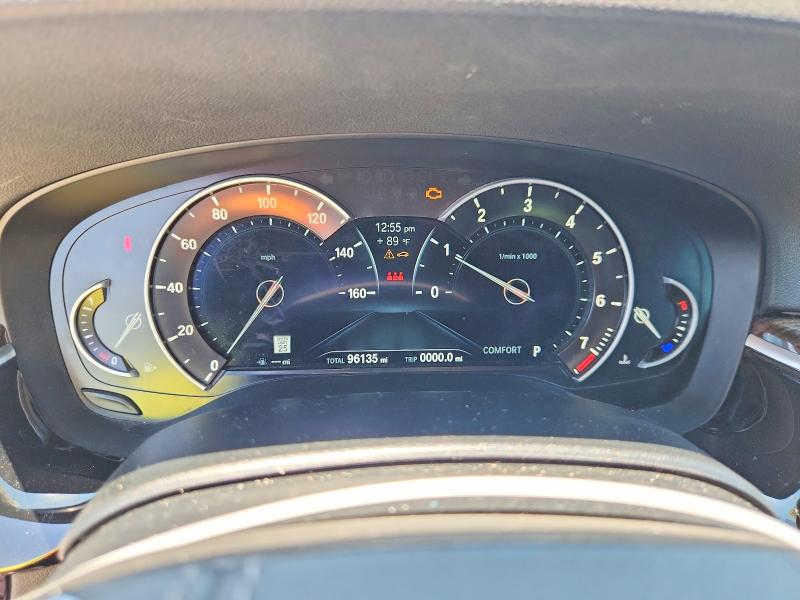 2018 BMW 5er VIN WBAJE5C58JWA93066 COPART salvage auction — MINOR DENT/SCRATCHES, La - Certificate Of Title, sold $8,900 on 2026-07-27 (photo 9)