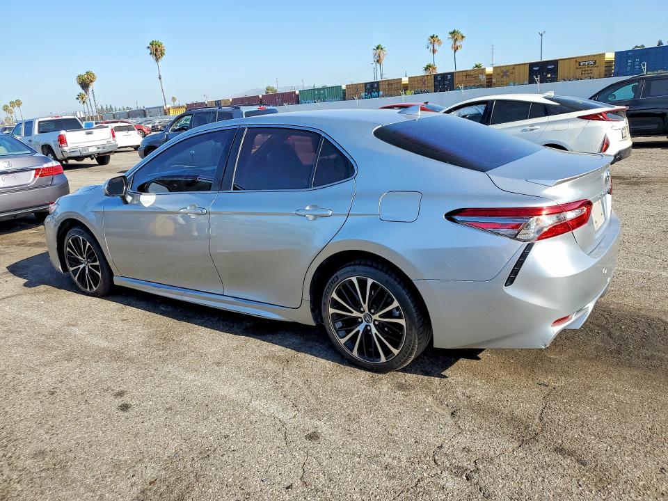 2019 Toyota Camry VIN 4T1B11HK2KU805166 COPART salvage auction — MINOR DENT/SCRATCHES, CA - DIS/DLR/EXP ONLY CLEAN TITLE (P), sold $8,000 on 2026-07-31 (photo 2)