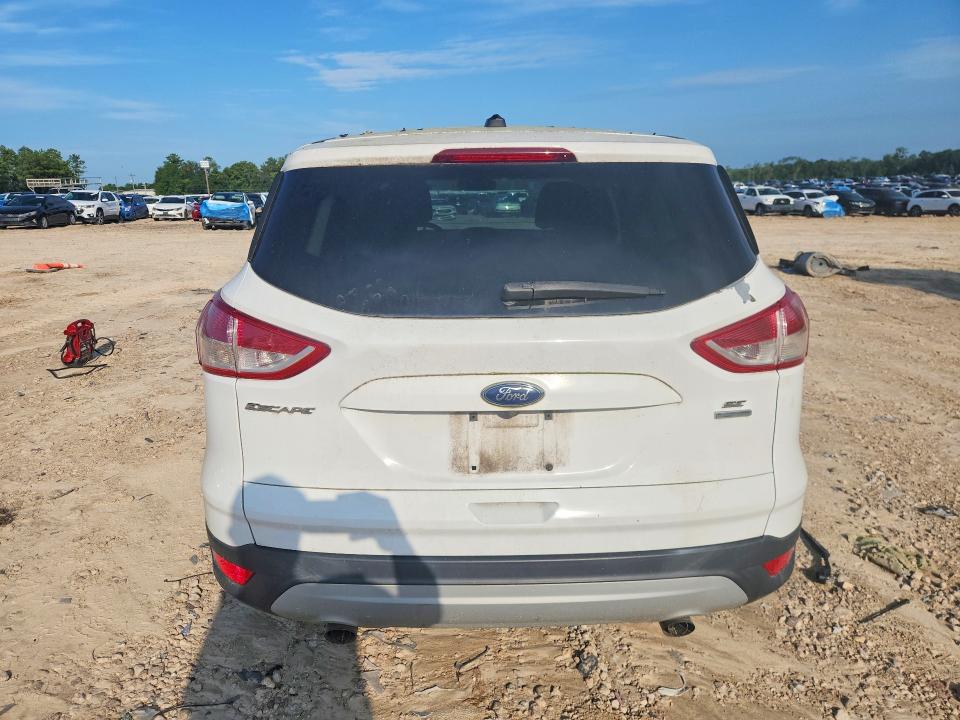 2015 Ford Escape VIN 1FMCU9GX3FUB96991 COPART salvage auction — MINOR DENT/SCRATCHES, Ga - Certificate Of Title, sold $400 on 2026-07-31 (photo 6)